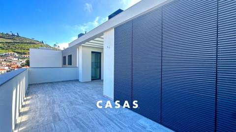 EXCLUSIVA PENTHOUSE T4 COM PISCINA PRIVADA - Funchal, Madeira Island