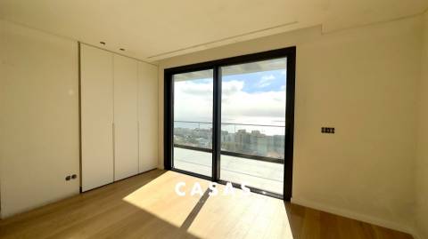 EXCLUSIVA PENTHOUSE T4 COM PISCINA PRIVADA - Funchal, Madeira Island