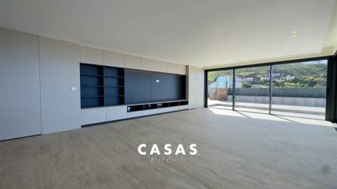 EXCLUSIVA PENTHOUSE T4 COM PISCINA PRIVADA - Funchal, Madeira Island