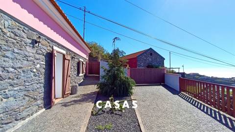 Moradia T2 Venda em Calheta,Calheta (Madeira)