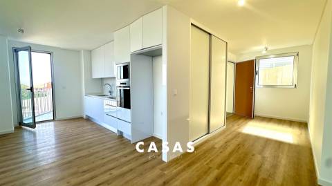 Apartamento T2 Venda em Estreito de Câmara de Lobos,Câmara de Lobos