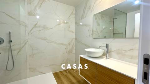 Apartamento T2 Venda em Estreito de Câmara de Lobos,Câmara de Lobos