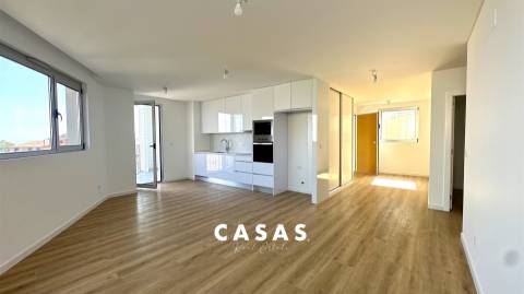 Apartamento T2 Venda em Estreito de Câmara de Lobos,Câmara de Lobos