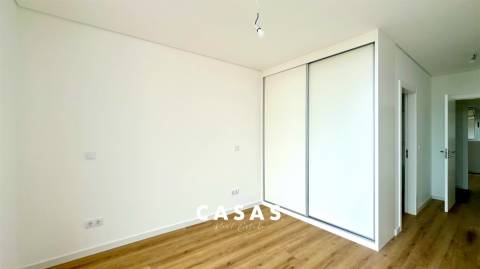 Fabuloso Apartamento T3 em Câmara de Lobos pronto a estrear