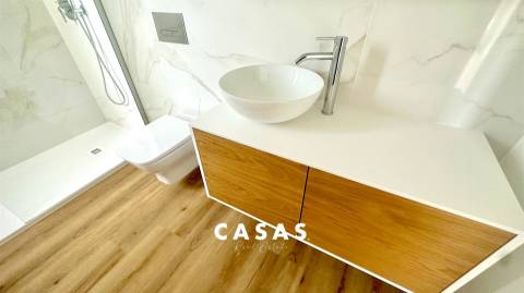 Fabuloso Apartamento T3 em Câmara de Lobos pronto a estrear