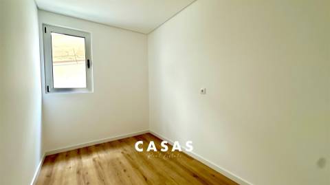 Fabuloso Apartamento T3 em Câmara de Lobos pronto a estrear