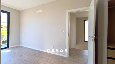 Moradia Geminada T3 Venda em São Roque,Funchal