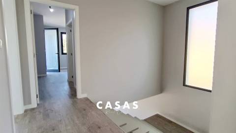 Moradia Geminada T3 Venda em São Roque,Funchal