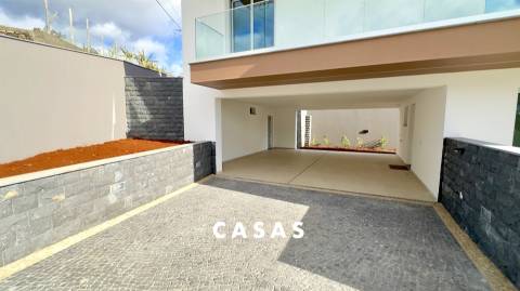 Moradia T3 Venda em São Martinho,Funchal