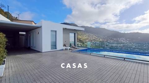 Moradia T2 Venda em Arco da Calheta,Calheta (Madeira)