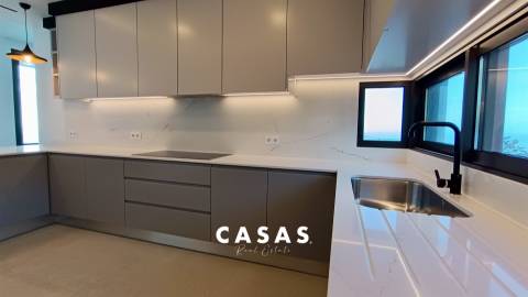 Moradia T3 Venda em Arco da Calheta,Calheta (Madeira)