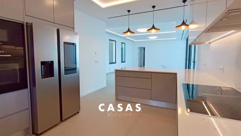 Moradia T3 Venda em Arco da Calheta,Calheta (Madeira)