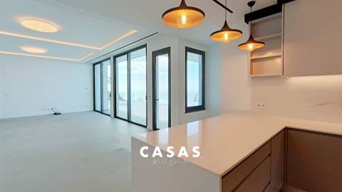 Moradia T3 Venda em Arco da Calheta,Calheta (Madeira)