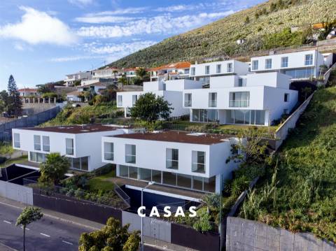 Moradia T3 Venda em São Martinho,Funchal