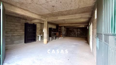 Moradia T4 Venda em Estreito de Câmara de Lobos,Câmara de Lobos