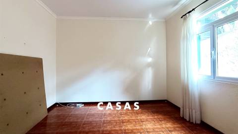 Moradia T4 Venda em Estreito de Câmara de Lobos,Câmara de Lobos