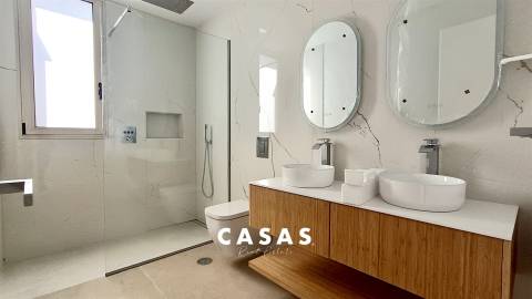 LUXURY HOUSE IN CALHETA - MADEIRA ISLAND