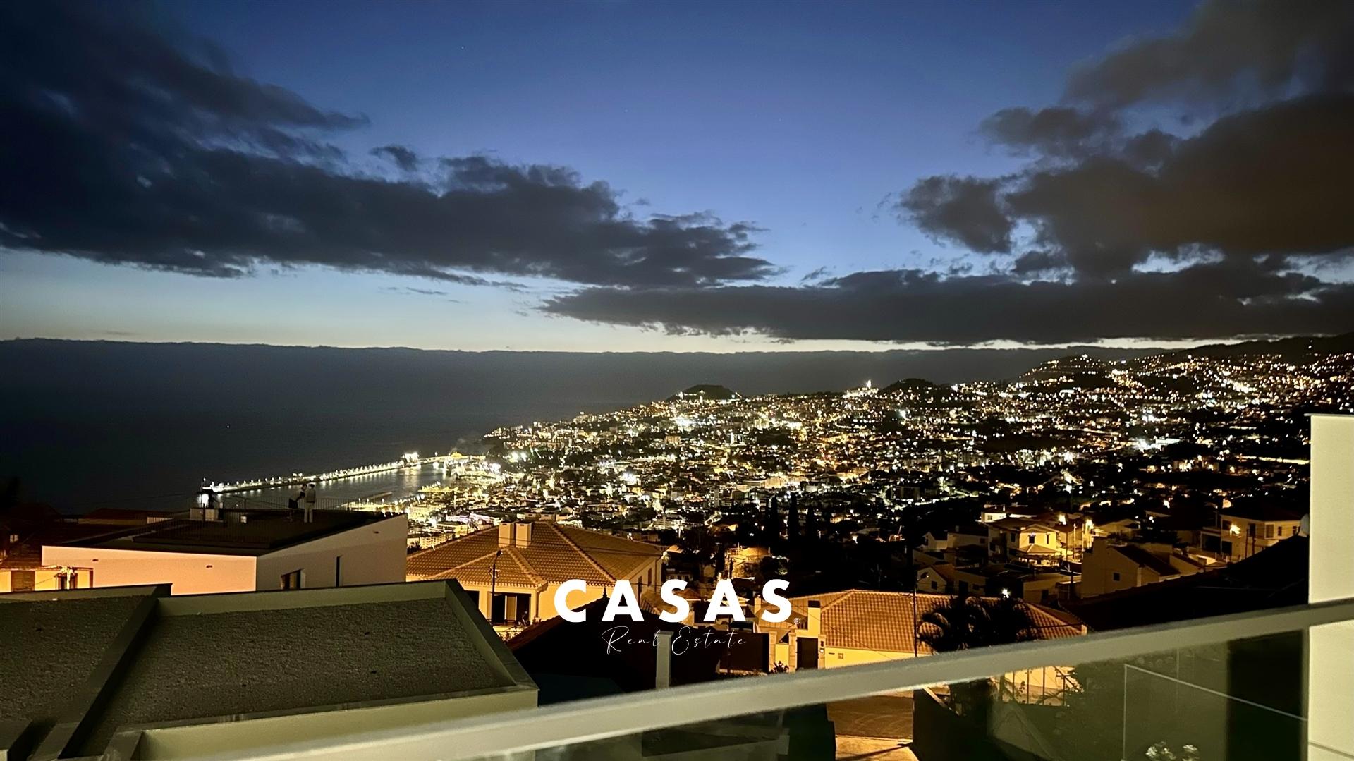 Moradia T3 com piscina e vista sobre o Funchal