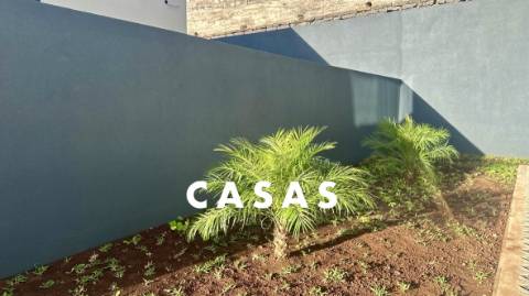 Moradia T3 com piscina e vista sobre o Funchal