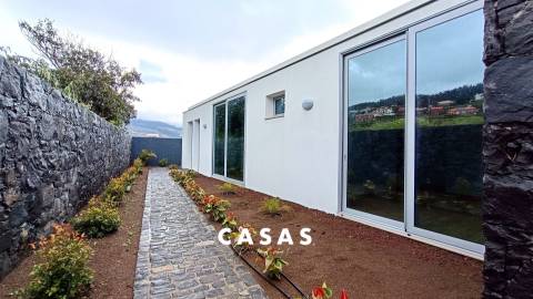 Moradia Isolada T4 Venda em Estreito da Calheta,Calheta (Madeira)
