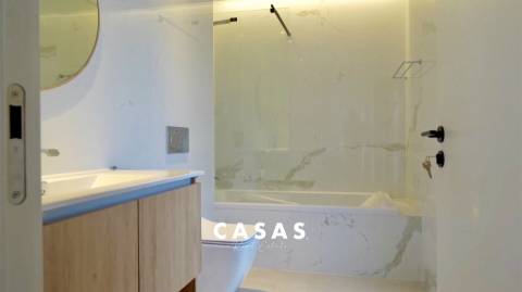 Apartamento T5 Venda em São Martinho,Funchal