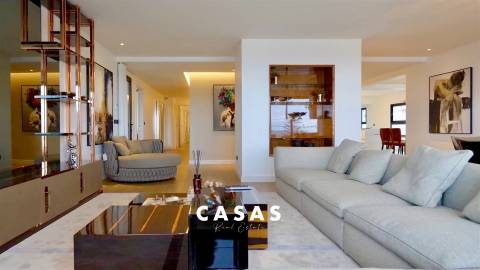 Apartamento T5 Venda em São Martinho,Funchal