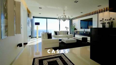 Luxuosa Villa T4 com Piscina + Apartamento T1 - Arco da Calheta