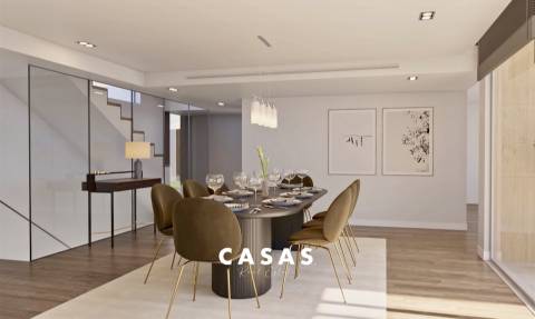 Moradias de Luxo, T4 em Caniço de Baixo, Sta. Cruz - Ilha da Madeira