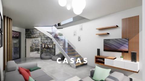 Lote de terreno com 870m2 e com projeto aprovado para construção de duas moradias na Ponta Do Pargo