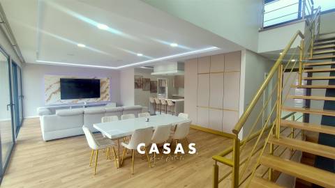 Moradia Isolada T4 Venda em Machico,Machico