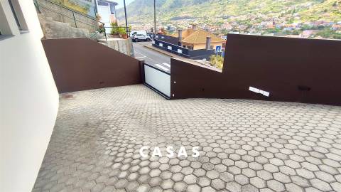 Moradia Isolada T4 Venda em Machico,Machico