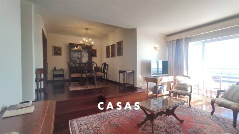 Apartamento T1 Arrendamento em São Martinho,Funchal