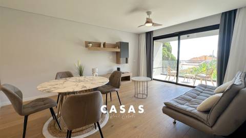 Apartamento T2 Arrendamento em Santo António,Funchal