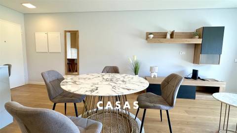 Apartamento T2 Arrendamento em Santo António,Funchal