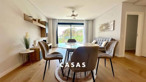 Apartamento T2 Arrendamento em Santo António,Funchal