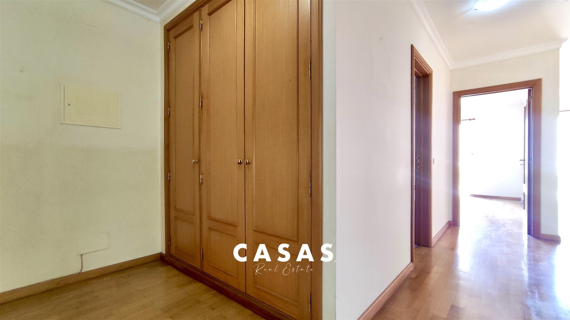 Apartamento T1 Venda em São Martinho,Funchal