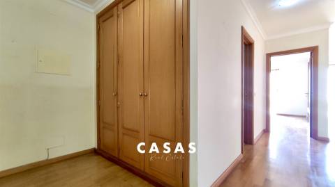 Apartamento T1 Venda em São Martinho,Funchal