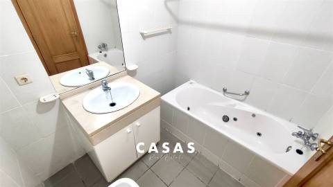 Apartamento T1 Venda em São Martinho,Funchal