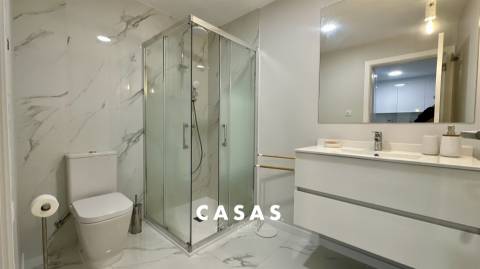 Apartamento T2 Arrendamento em São Martinho,Funchal