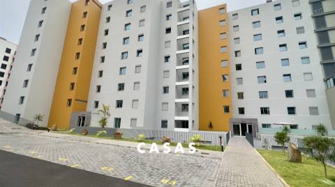 Apartamento T2 Arrendamento em São Martinho,Funchal