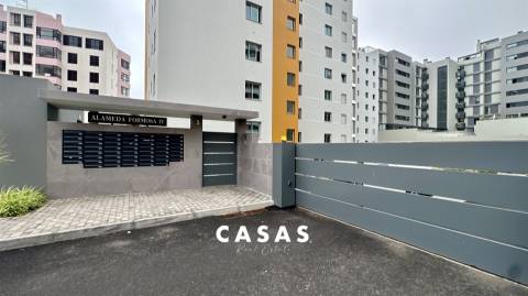 Apartamento T2 Venda em São Martinho,Funchal