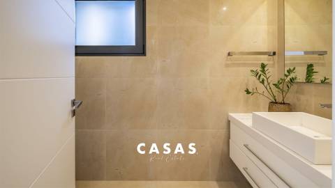 Moradia V3 em Machico