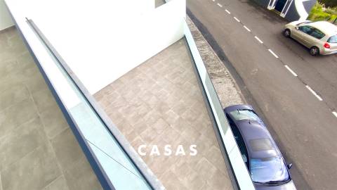 Moradia Geminada T3 Venda em Santo António,Funchal