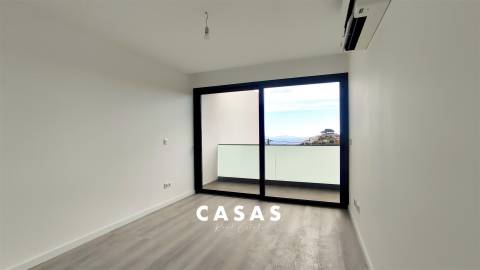 Moradia Geminada T3 Venda em Santo António,Funchal