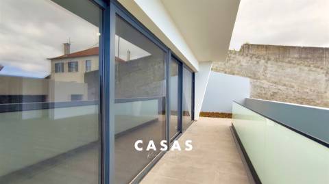 Moradia Geminada T3 Venda em Santo António,Funchal