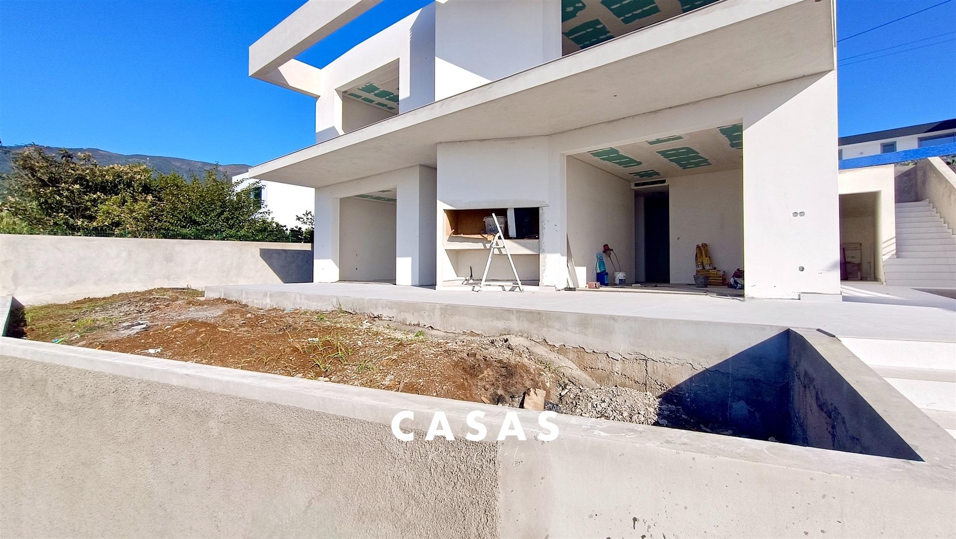 Moradia T2 Venda em Arco da Calheta,Calheta (Madeira)