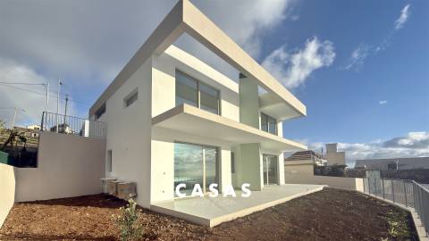 Moradia T2 Venda em Arco da Calheta,Calheta (Madeira)