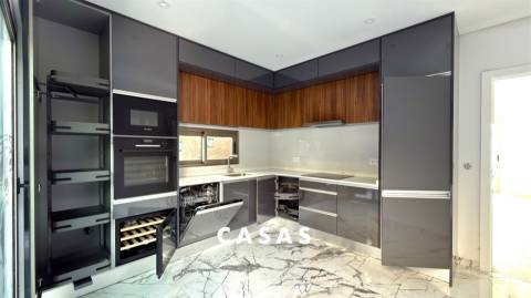 Moradia T3 Venda em Santa Cruz,Santa Cruz