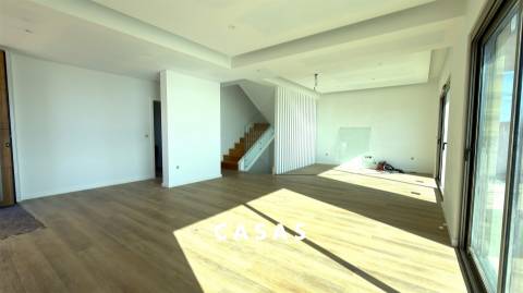 Moradia T3 Venda em Santa Cruz,Santa Cruz