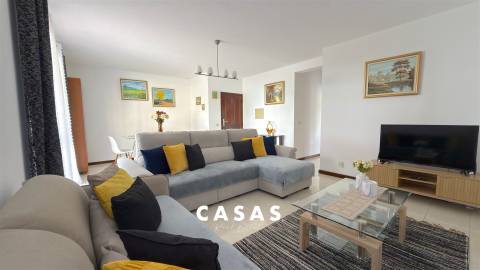 Apartamento T2 Arrendamento em Caniço,Santa Cruz
